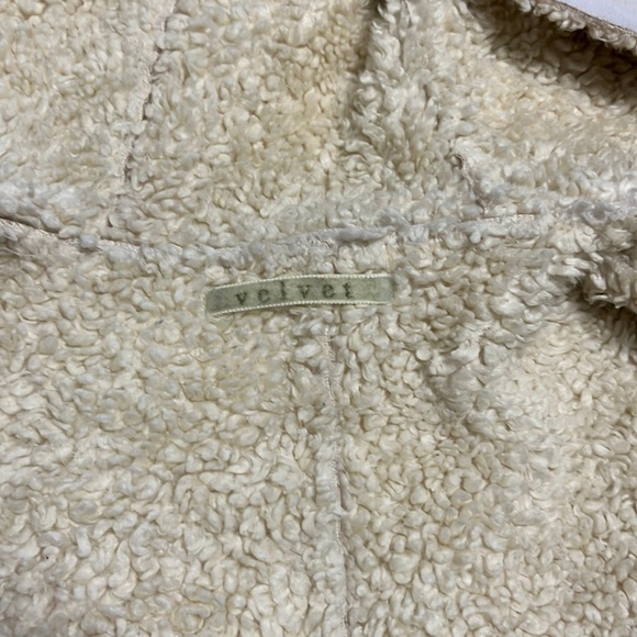 Velvet by Graham&Spencer Faux Sherpa Jacket - Picture 5 of 7